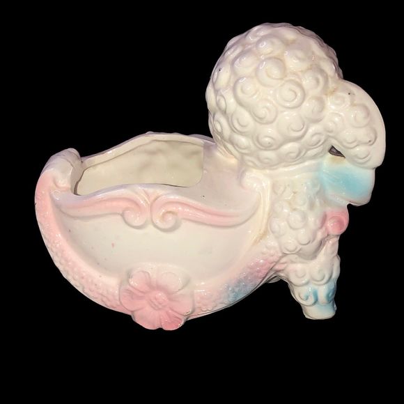 Vintage Sweet Faced Lamb Planter by Ardco; Baby Room Decor; Collectible Planter - Picture 3 of 9